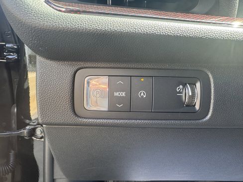 New 2026 Chevrolet Traverse RS image 15