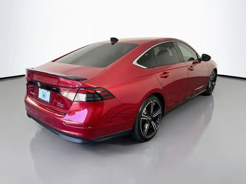 Certified 2025 Honda Accord Sport image 5