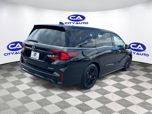 Used 2025 Honda Odyssey Sport-L image 3