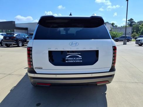 New 2026 Hyundai Palisade SEL FWD image 3