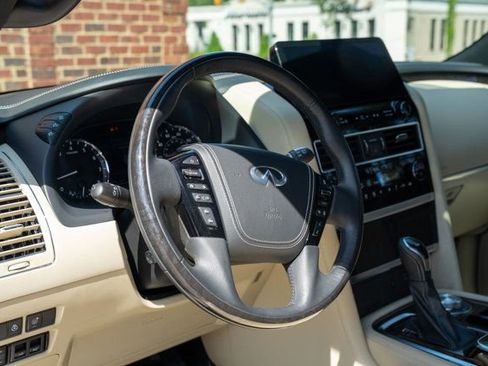 Used 2023 INFINITI QX80 Sensory w/ All-Season Package AWD/4WD image 21