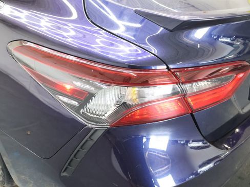 Used 2021 Toyota Camry SE FWD image 30