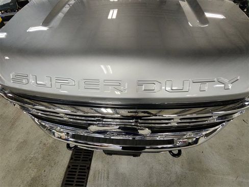 Used 2024 Ford F250 XLT w/ Snow Plow Prep Package image 33