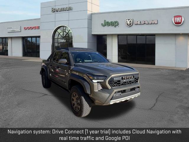 Used 2025 Toyota Tacoma 4x4 Double Cab Hybrid image 2
