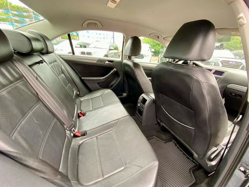 Used 2013 Volkswagen Jetta TDI FWD image 10