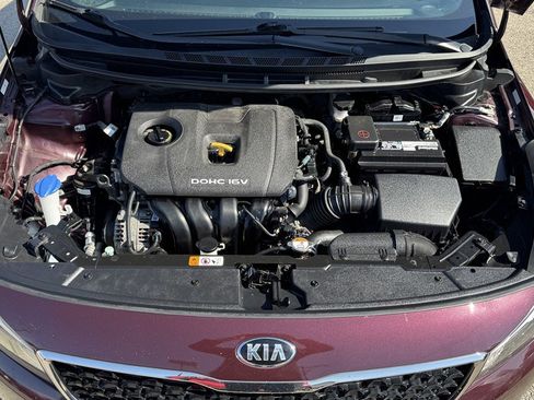 Used 2017 Kia Forte LX FWD image 10
