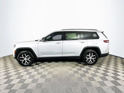 Certified 2024 Jeep Grand Cherokee L Limited w/ Luxury Tech Group II image 7