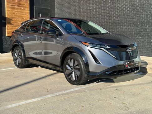 Used 2023 Nissan Ariya Engage image 6