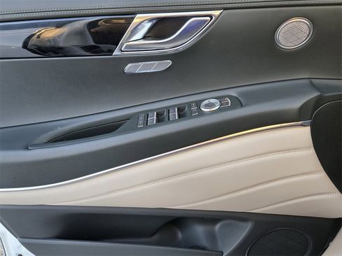 Used 2025 Genesis GV80 2.5T Standard image 30