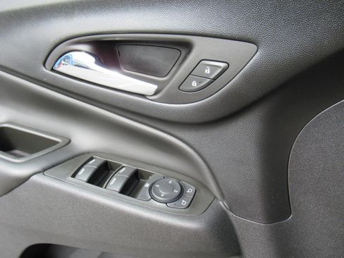 Used 2022 Chevrolet Equinox LT FWD image 20