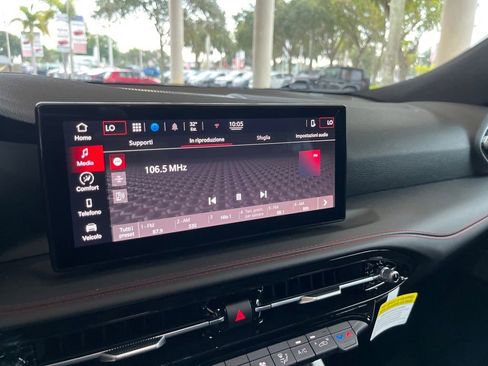 New 2024 Dodge Hornet GT w/ GT Blacktop Package image 9