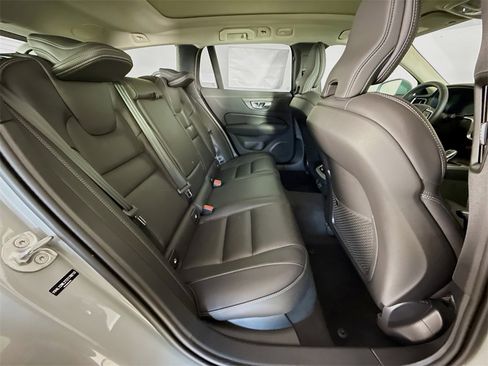 New 2026 Volvo V60 B5 Cross Country Ultra w/ Climate Package image 29