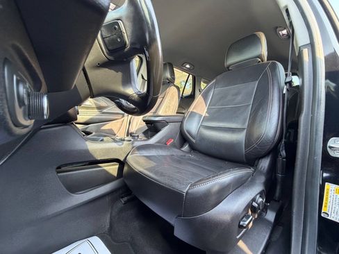 Used 2019 GMC Terrain SLT AWD/4WD image 9