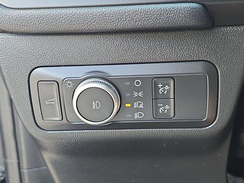 Used 2020 Ford Escape SEL AWD/4WD image 11