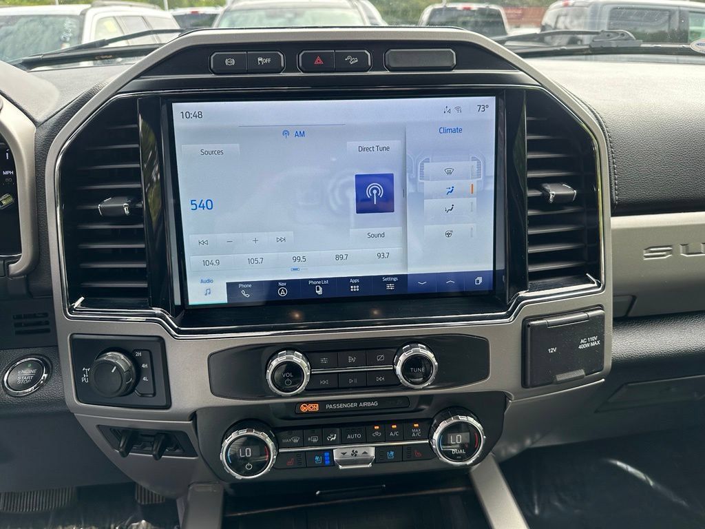 Used 2022 Ford F350 Lariat w/ Lariat Ultimate Package AWD/4WD image 16