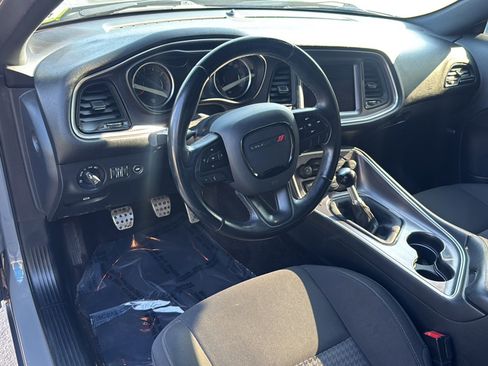 Used 2017 Dodge Challenger R/T Scat Pack image 10