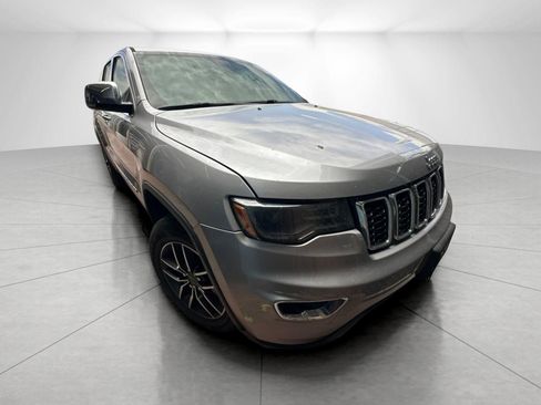 Used 2019 Jeep Grand Cherokee Limited w/ Luxury Group II RWD image 1