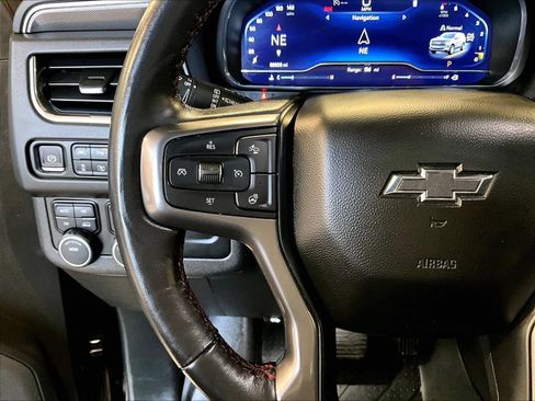 Used 2022 Chevrolet Suburban RST w/ Luxury Package image 24