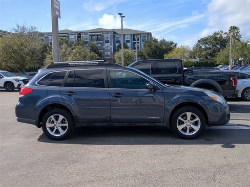 Used 2014 Subaru Outback 2.5i Limited image 3