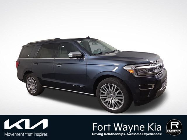 Used 2024 Ford Expedition Platinum AWD/4WD image 6