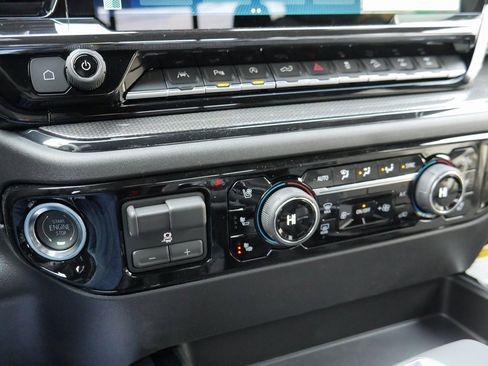 New 2026 Chevrolet Silverado 1500 ZR2 image 19