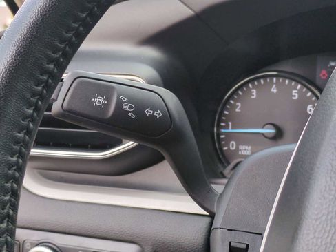 Used 2023 Ford Explorer XLT w/ Equipment Group 202A AWD/4WD image 27