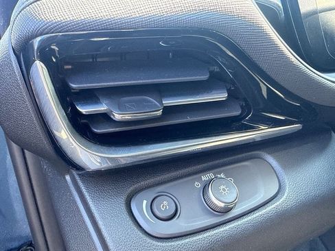 Used 2024 Buick Envista Sport Touring w/ Convenience I Package image 22