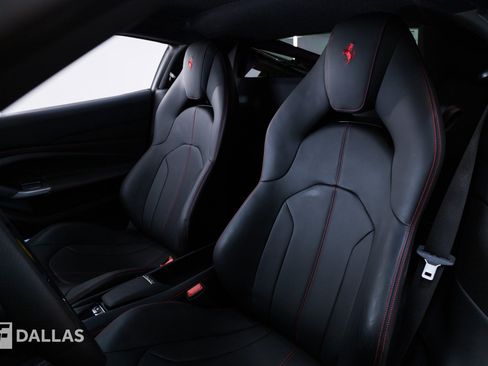 Used 2022 Ferrari F8 Tributo RWD image 28