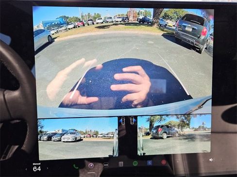 Used 2023 Tesla Model S Standard Range image 19