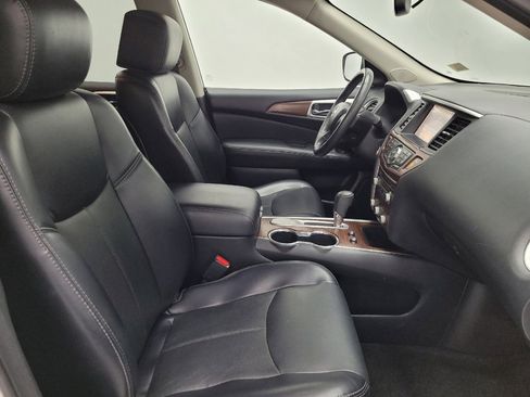 Used 2019 Nissan Pathfinder Platinum image 21