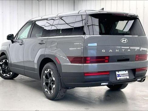 New 2026 Hyundai Santa Fe SE image 5