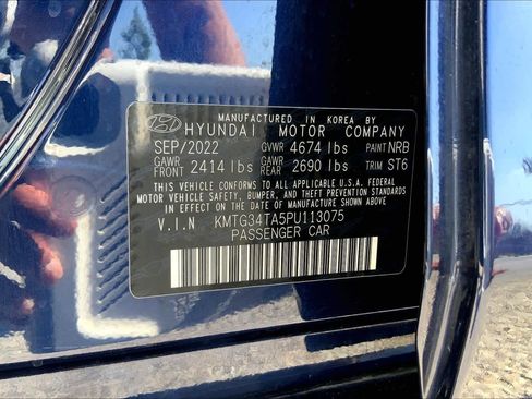 Used 2023 Genesis G70 2.0T w/ Sport Prestige Package image 36