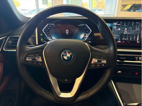 Used 2023 BMW i4 eDrive40 w/ Premium Package RWD image 19