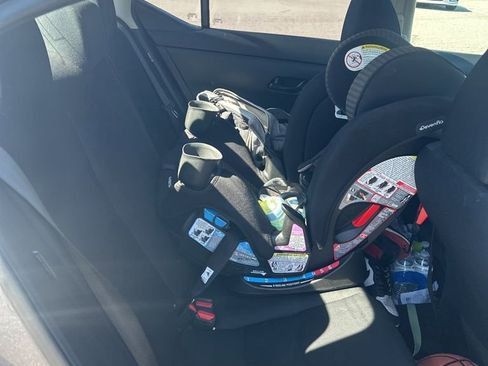 Used 2025 Nissan Sentra S image 14