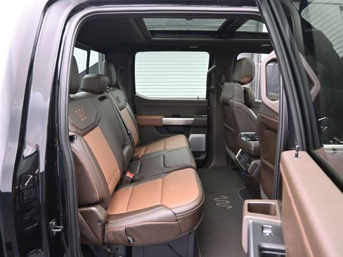 Used 2024 Ford F150 King Ranch w/ FX4 Off-Road Package image 12