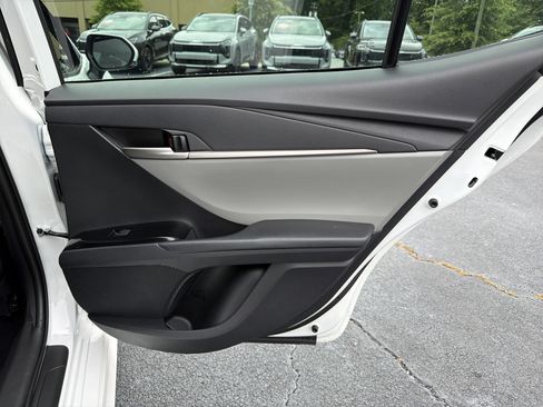 Used 2026 Toyota Camry SE w/ Multimedia Upgrade Package FWD image 14