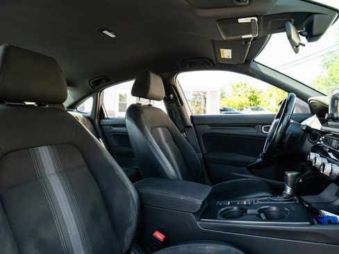 Used 2022 Honda Civic Sport image 10