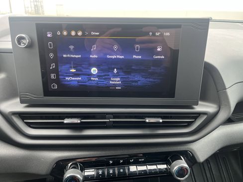 Used 2025 Chevrolet Silverado EV W/T image 24