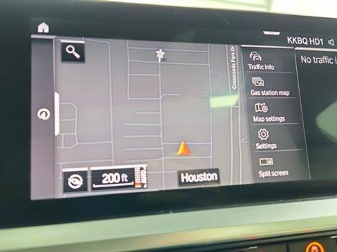 Used 2022 BMW 330i Sedan w/ Driving Assistance Package image 17