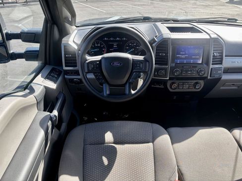 Used 2022 Ford F350 XLT w/ XLT Value Package AWD/4WD image 2
