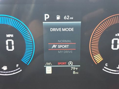 New 2026 Hyundai Tucson SE image 31