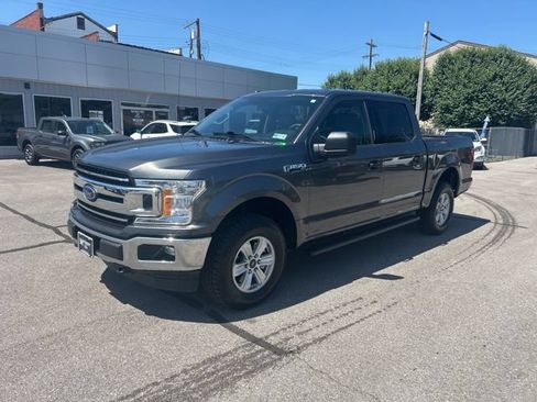 Used 2018 Ford F150 XLT AWD/4WD image 2