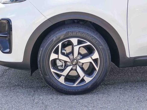 Certified 2022 Kia Sportage LX FWD image 10