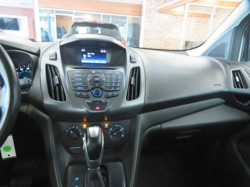 Used 2016 Ford Transit Connect XL image 32