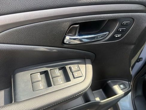 Used 2023 Honda Ridgeline RTL-E image 18