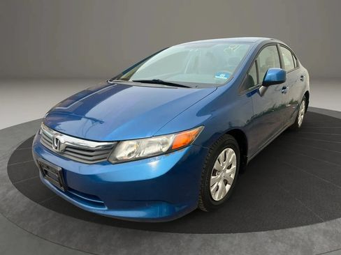 Used 2012 Honda Civic LX image 1