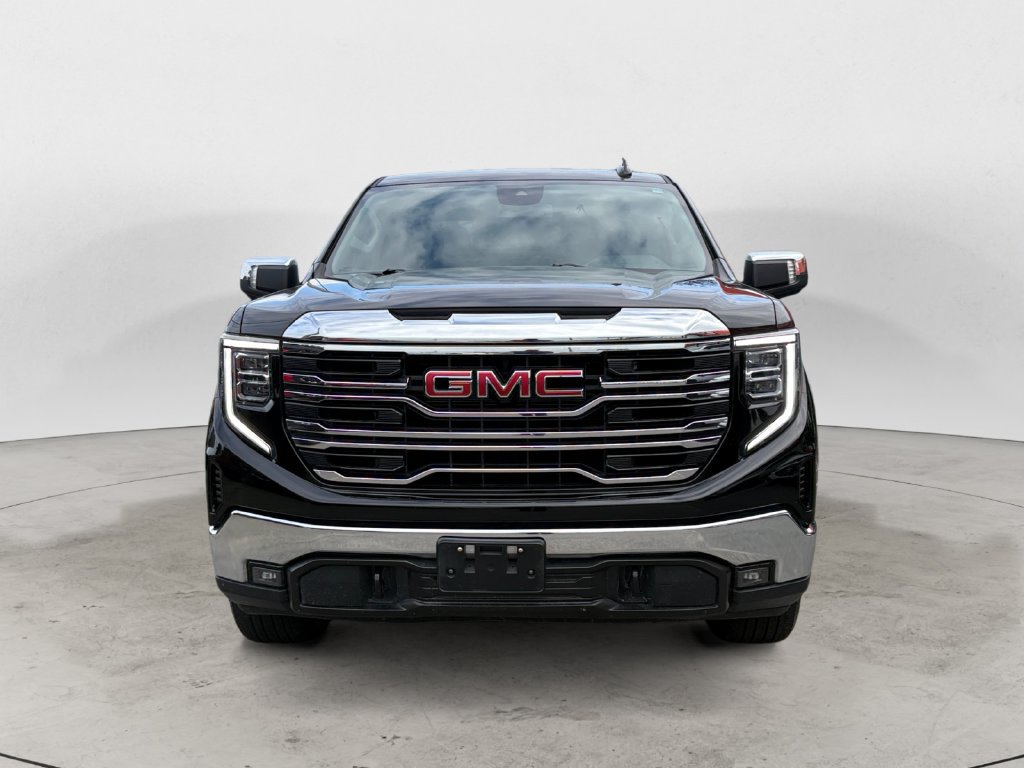Used 2025 GMC Sierra 1500 SLT AWD/4WD image 8