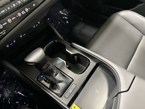 Used 2025 Lexus ES 350 w/ Premium Package image 26