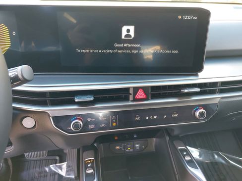 New 2026 Kia Sorento EX w/ EX Premium Package FWD image 22