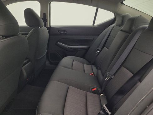 Used 2024 Nissan Altima 2.5 SV FWD image 18